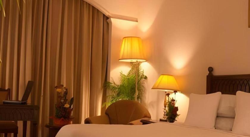 Hotel Ruposhi Bangla Dhaka Eksteriør billede
